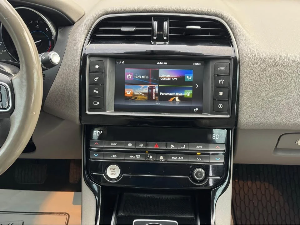 2017 Jaguar X260 XF - Image 9 of 19