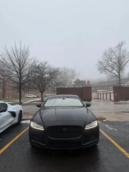 2017 Jaguar X260 XF - Image 2 of 14