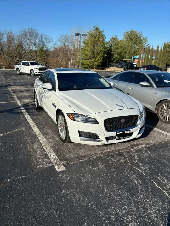 2017 Jaguar X260 XF - Image 2 of 11