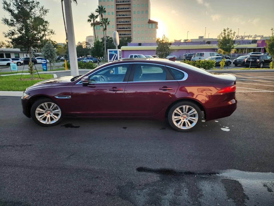 2017 Jaguar X260 XF - Image 9 of 15