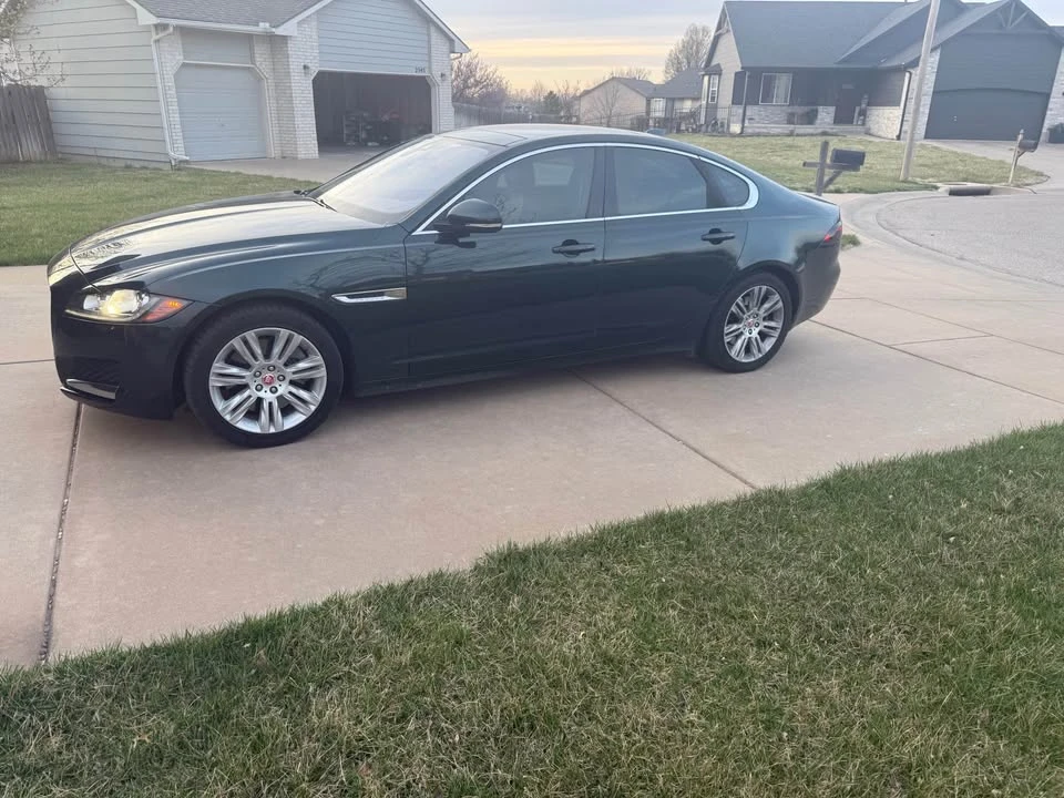 2017 Jaguar X260 XF - Image 6 of 8