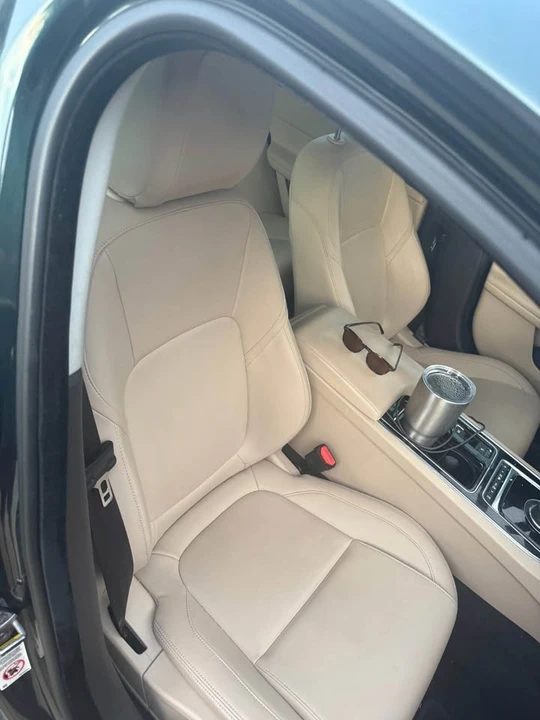 2017 Jaguar X260 XF - Image 5 of 8