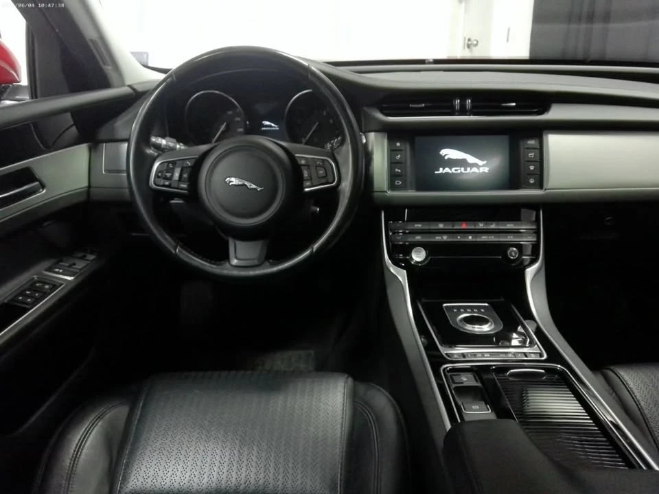 2017 Jaguar X260 XF - Image 10 of 20
