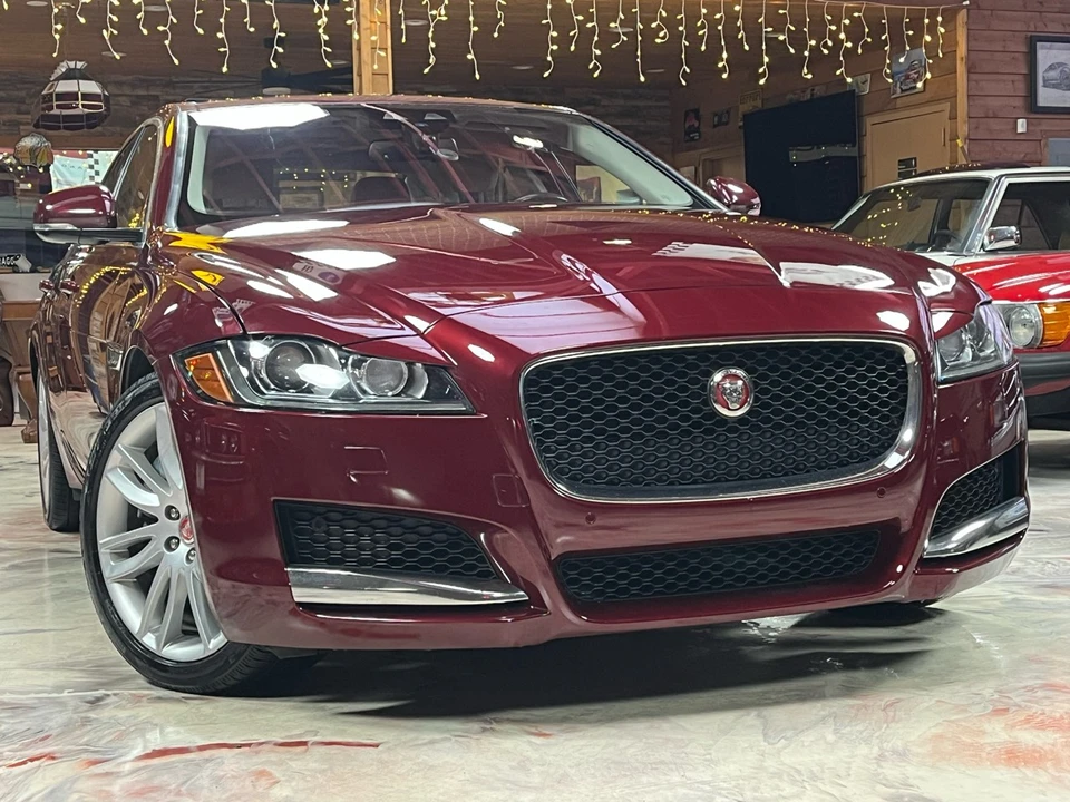 2017 Jaguar X260 XF - Image 3 of 12