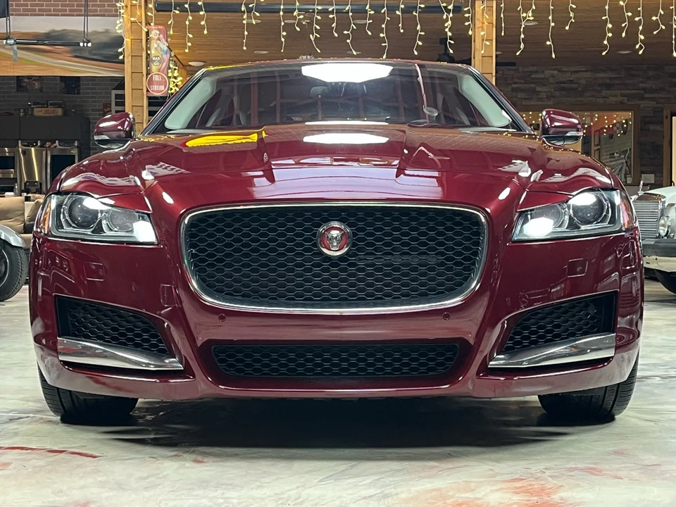2017 Jaguar X260 XF - Image 2 of 12