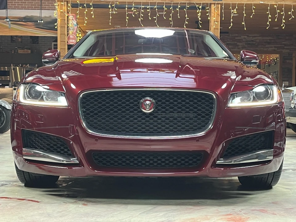 2017 Jaguar X260 XF - Image 7 of 12