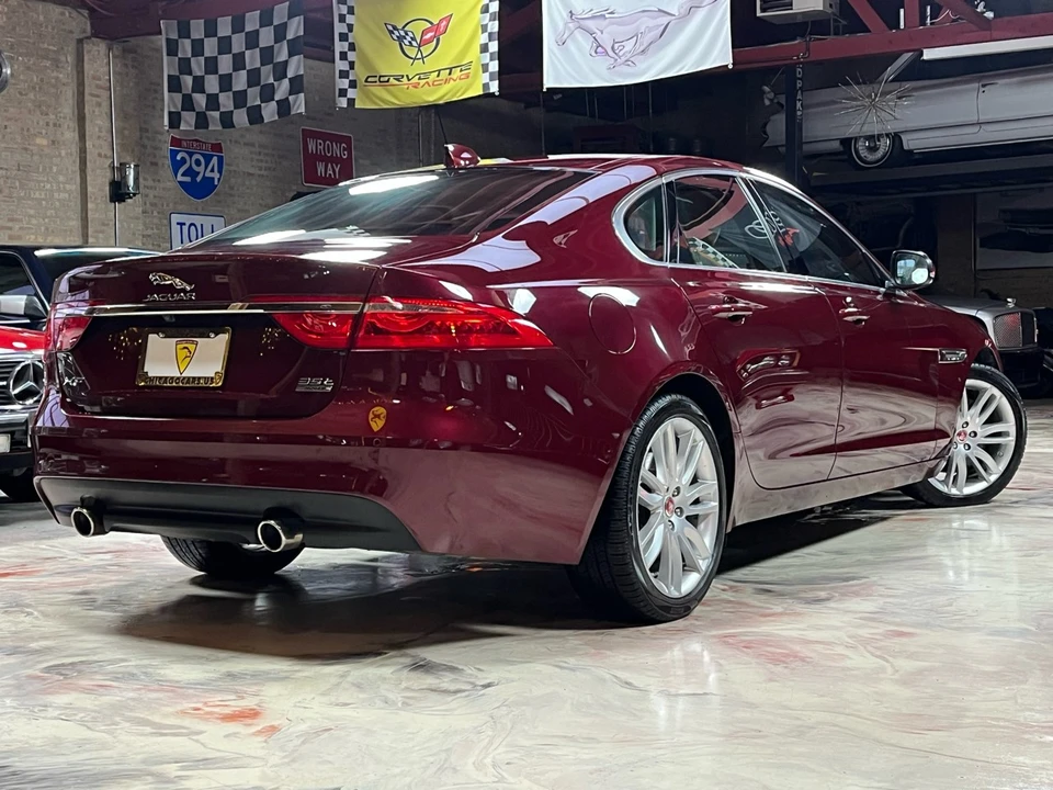 2017 Jaguar X260 XF - Image 4 of 12