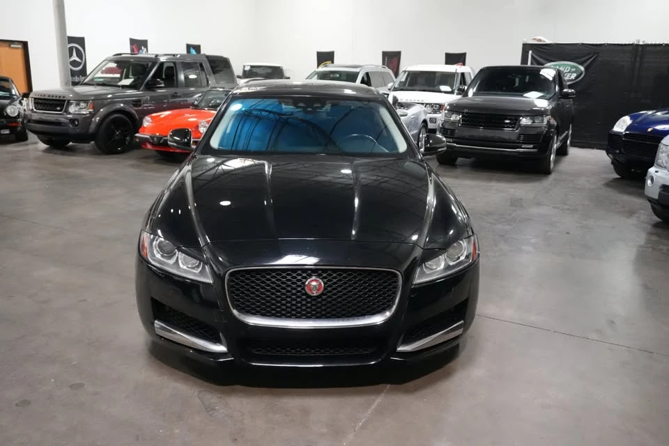2017 Jaguar X260 XF - Image 2 of 20