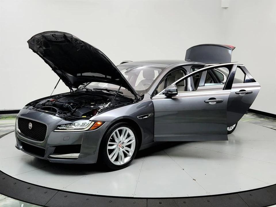 2017 Jaguar X260 XF - Image 9 of 21