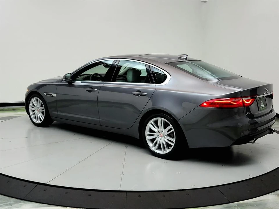 2017 Jaguar X260 XF - Image 7 of 21