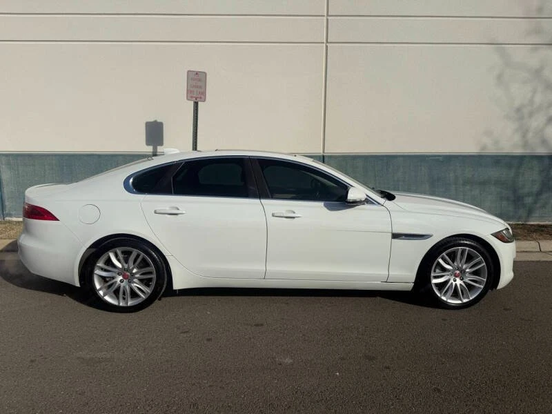 2017 Jaguar X260 XF - Image 6 of 16