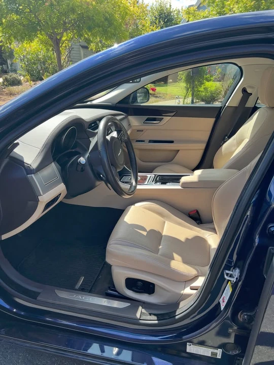 2017 Jaguar X260 XF - Image 9 of 11