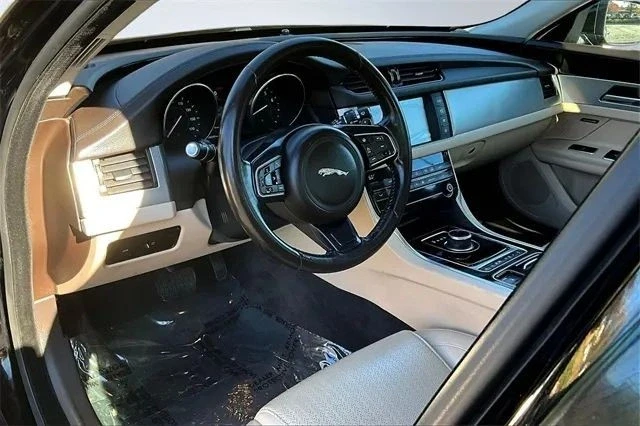 2017 Jaguar X260 XF - Image 11 of 12