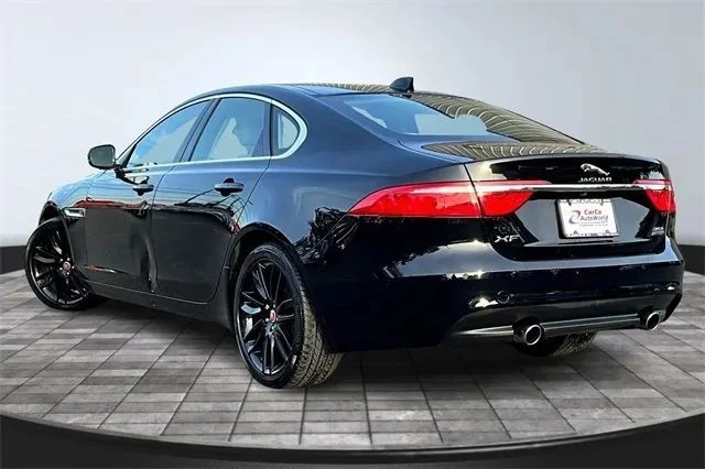 2017 Jaguar X260 XF - Image 7 of 10
