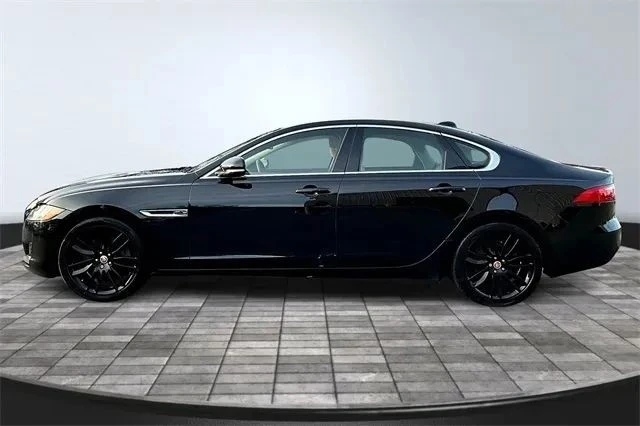 2017 Jaguar X260 XF - Image 4 of 10