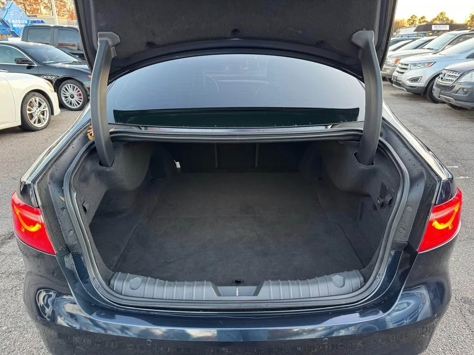 2017 Jaguar X260 XF - Image 11 of 20