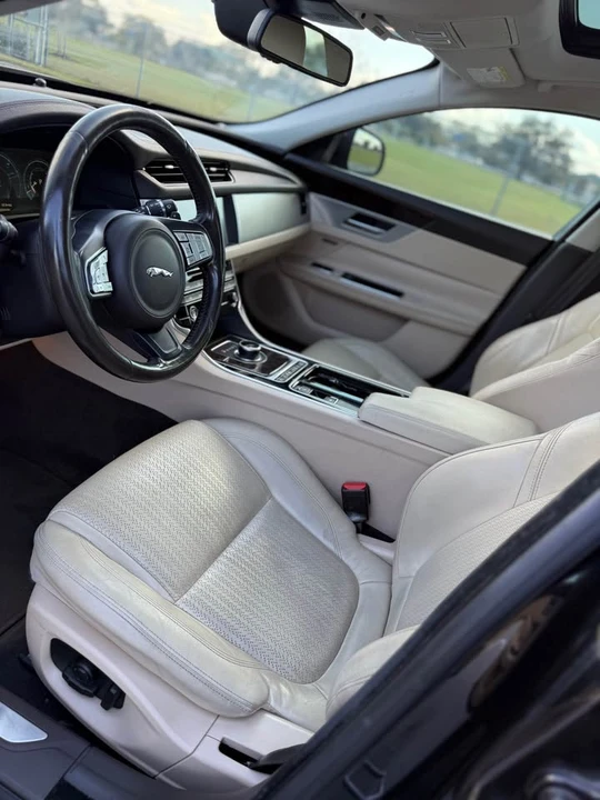 2017 Jaguar X260 XF - Image 18 of 20