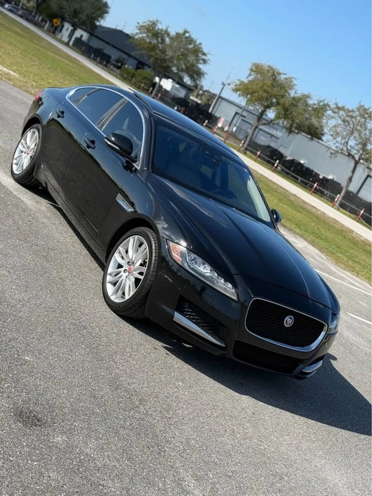 2017 Jaguar X260 XF - Image 2 of 20