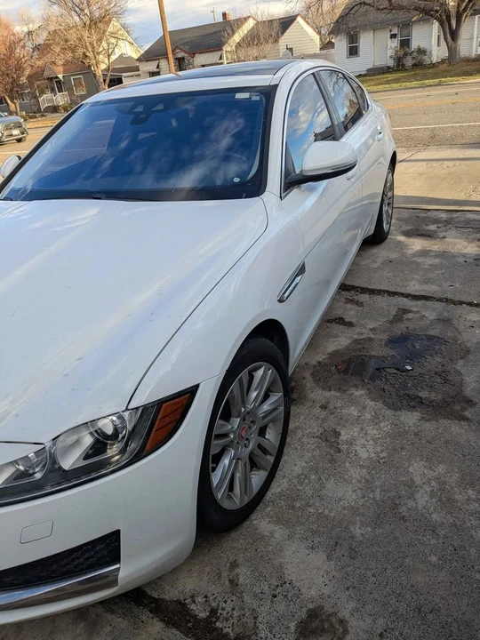 2017 Jaguar X260 XF - Image 3 of 17