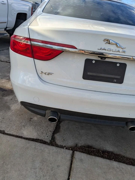2017 Jaguar X260 XF - Image 7 of 17