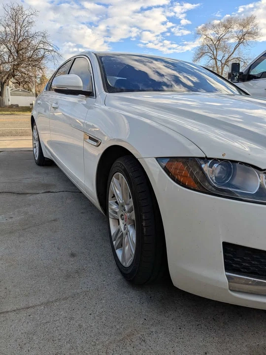 2017 Jaguar X260 XF - Image 2 of 17