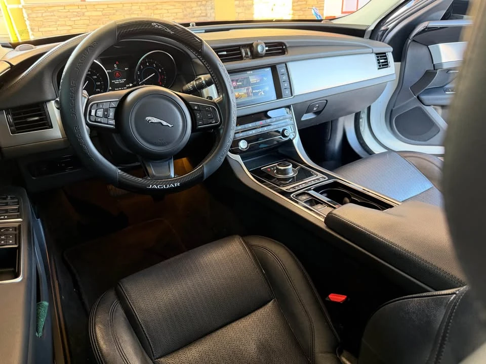 2017 Jaguar X260 XF - Image 13 of 16