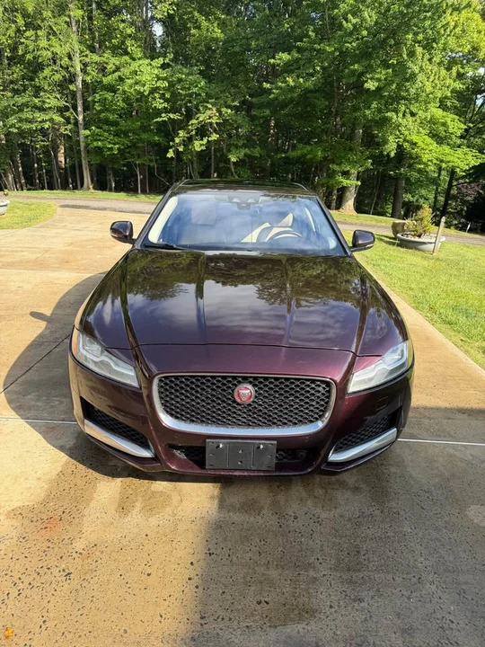 2017 Jaguar X260 XF - Image 2 of 10