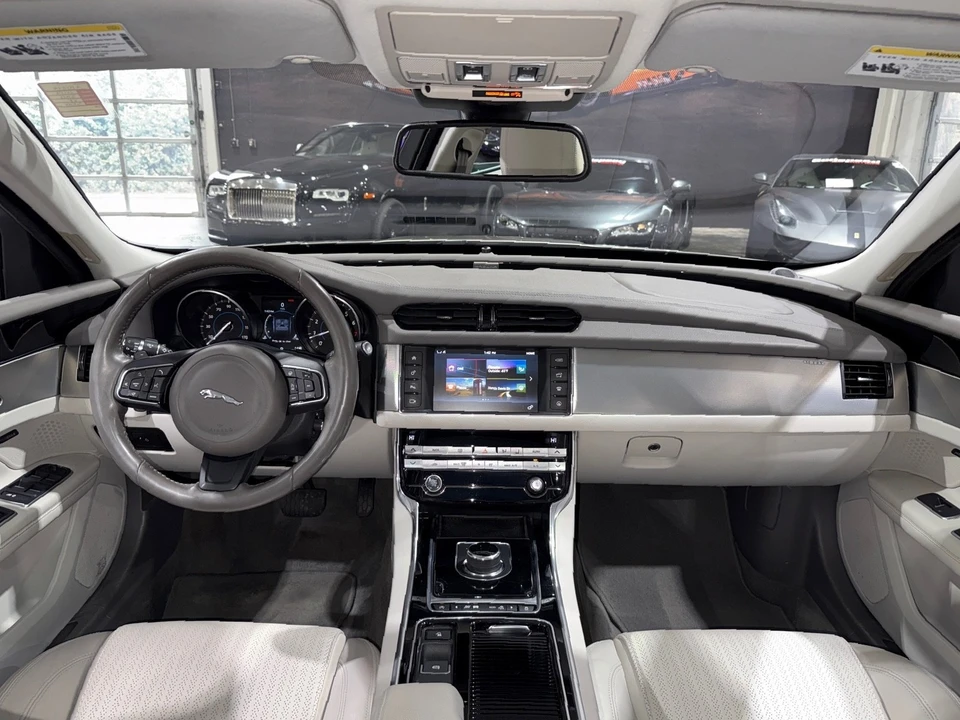 2017 Jaguar X260 XF - Image 9 of 12