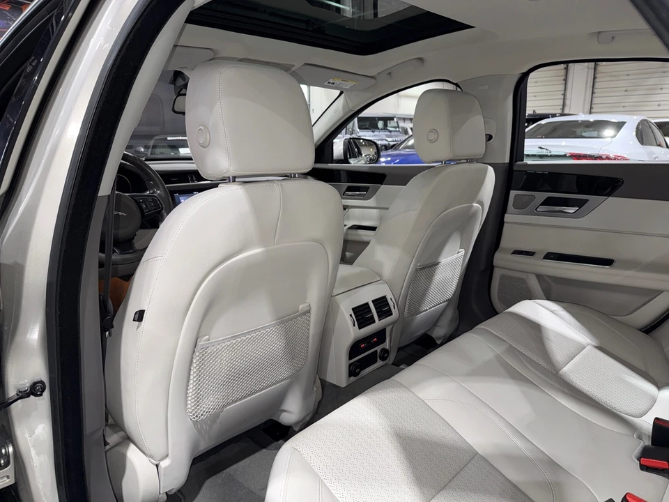 2017 Jaguar X260 XF - Image 12 of 12