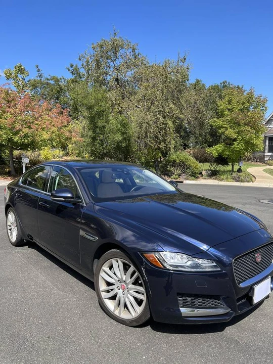 2017 Jaguar X260 XF - Image 14 of 18