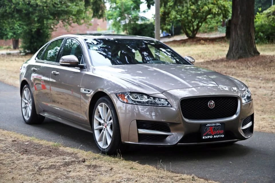 2017 Jaguar X260 XF - Image 5 of 14