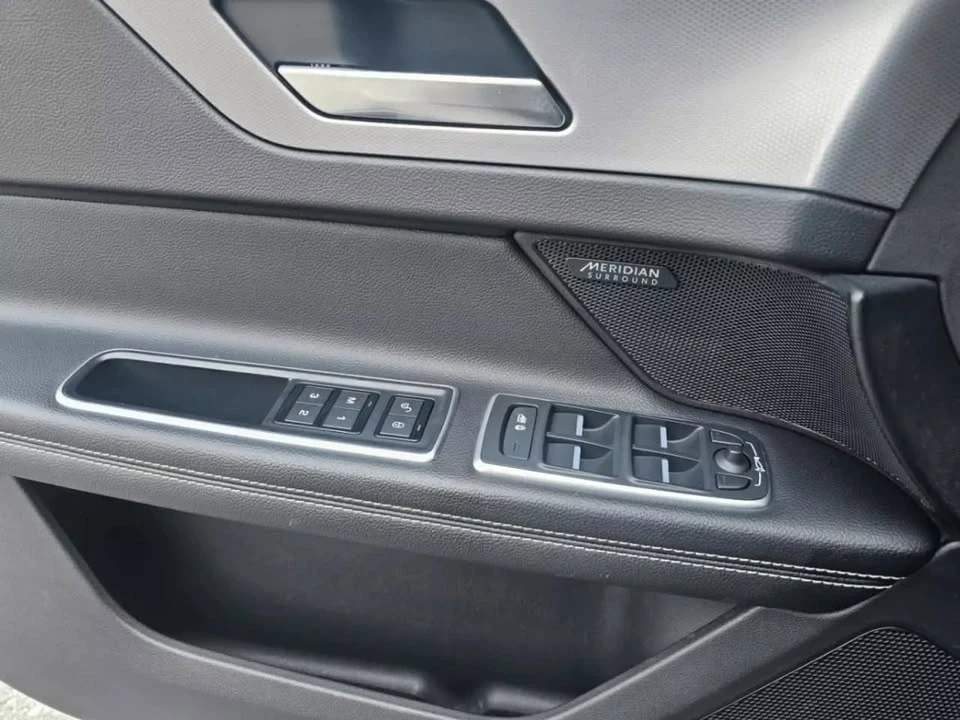 2017 Jaguar X260 XF - Image 14 of 20