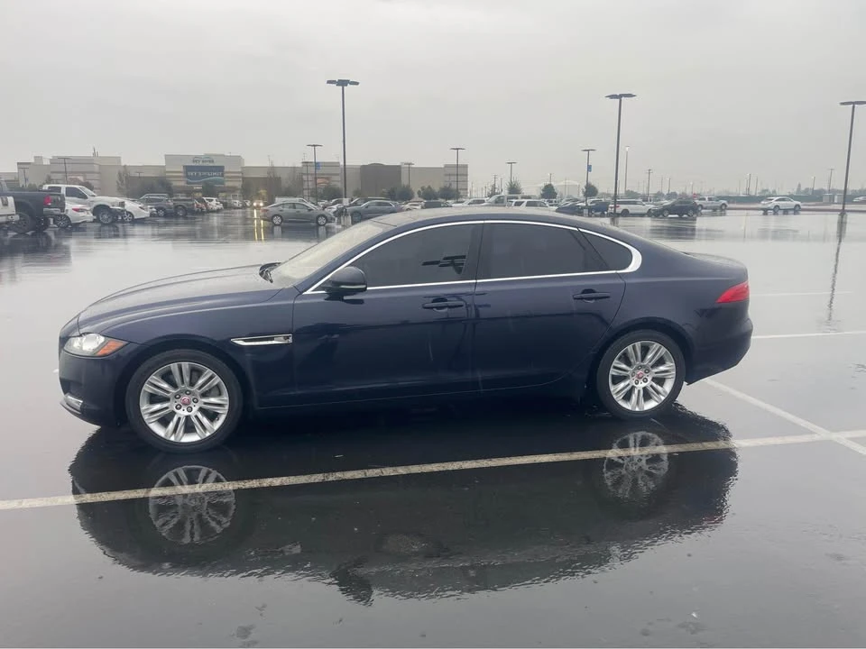 2017 Jaguar X260 XF - Image 8 of 12
