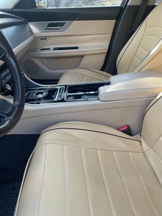 2017 Jaguar X260 XF - Image 5 of 6