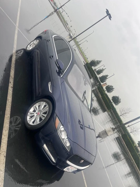 2017 Jaguar X260 XF - Image 7 of 12