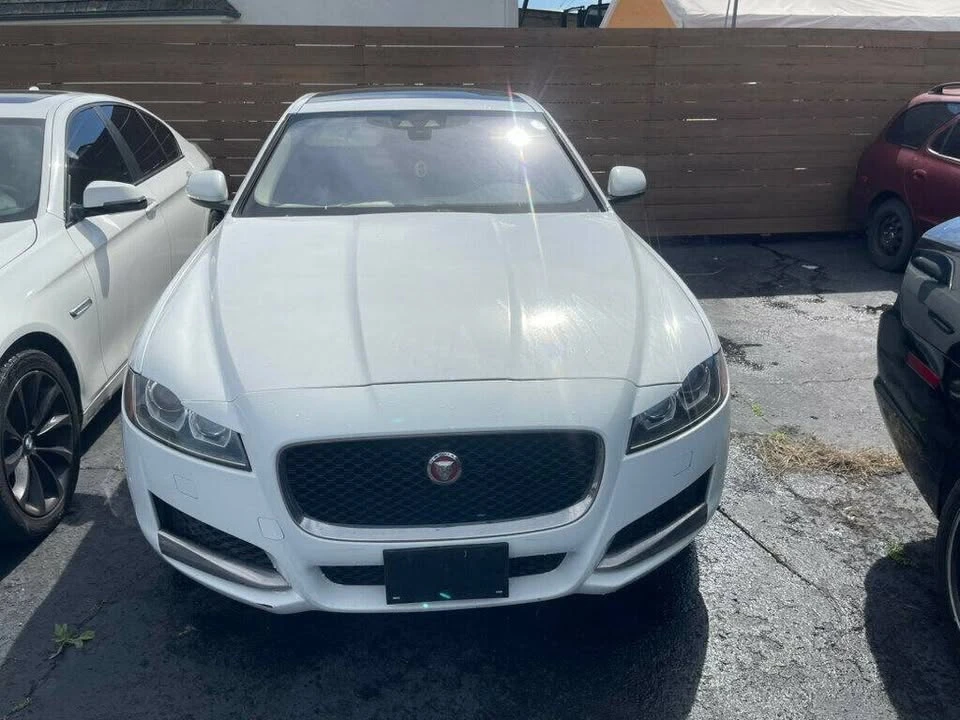 2017 Jaguar X260 XF - Image 3 of 17