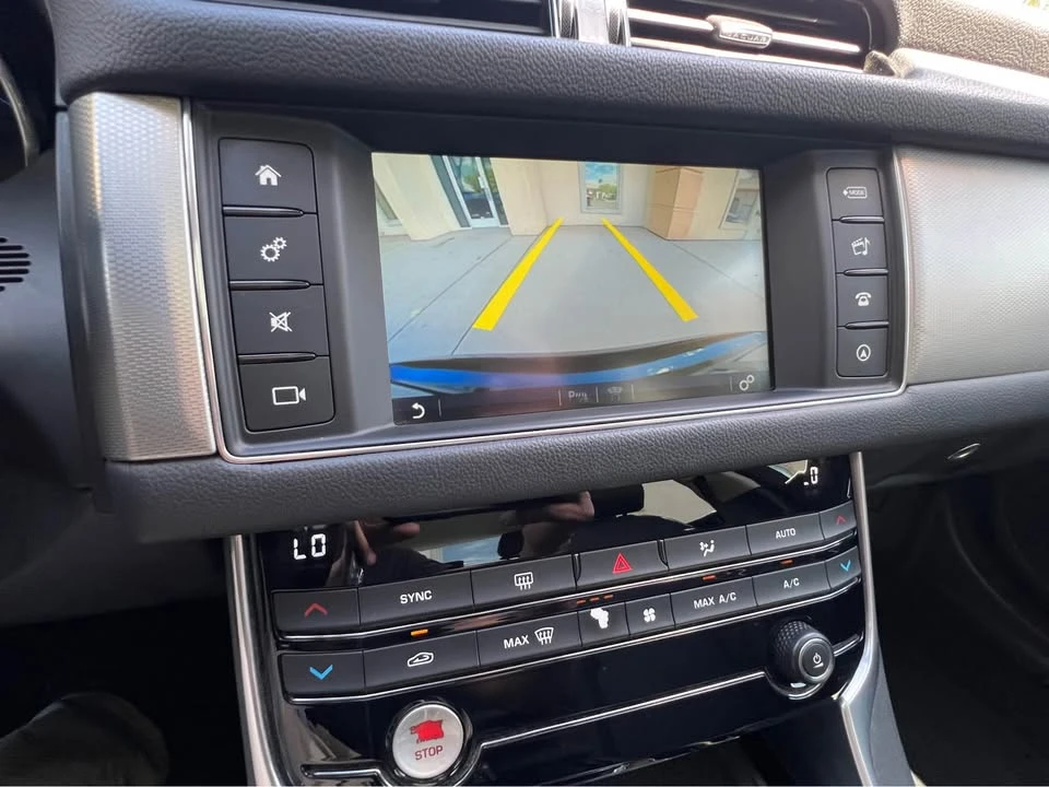 2017 Jaguar X260 XF - Image 17 of 20