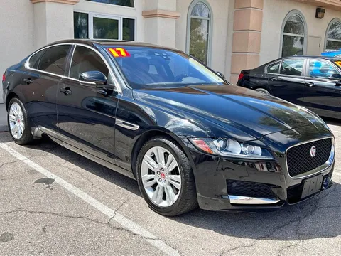 2017 Jaguar XF 35t