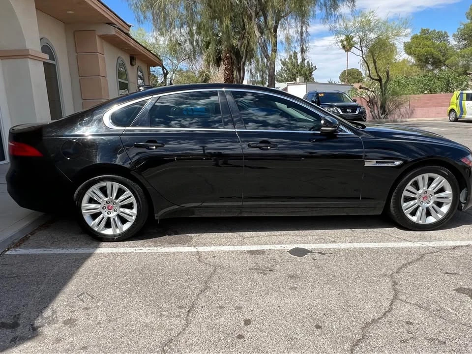 2017 Jaguar X260 XF - Image 9 of 20