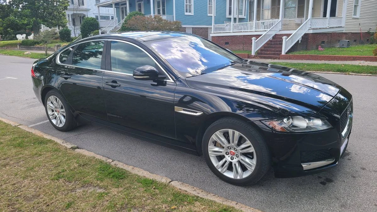 2017 Jaguar XF - Image 7 of 20