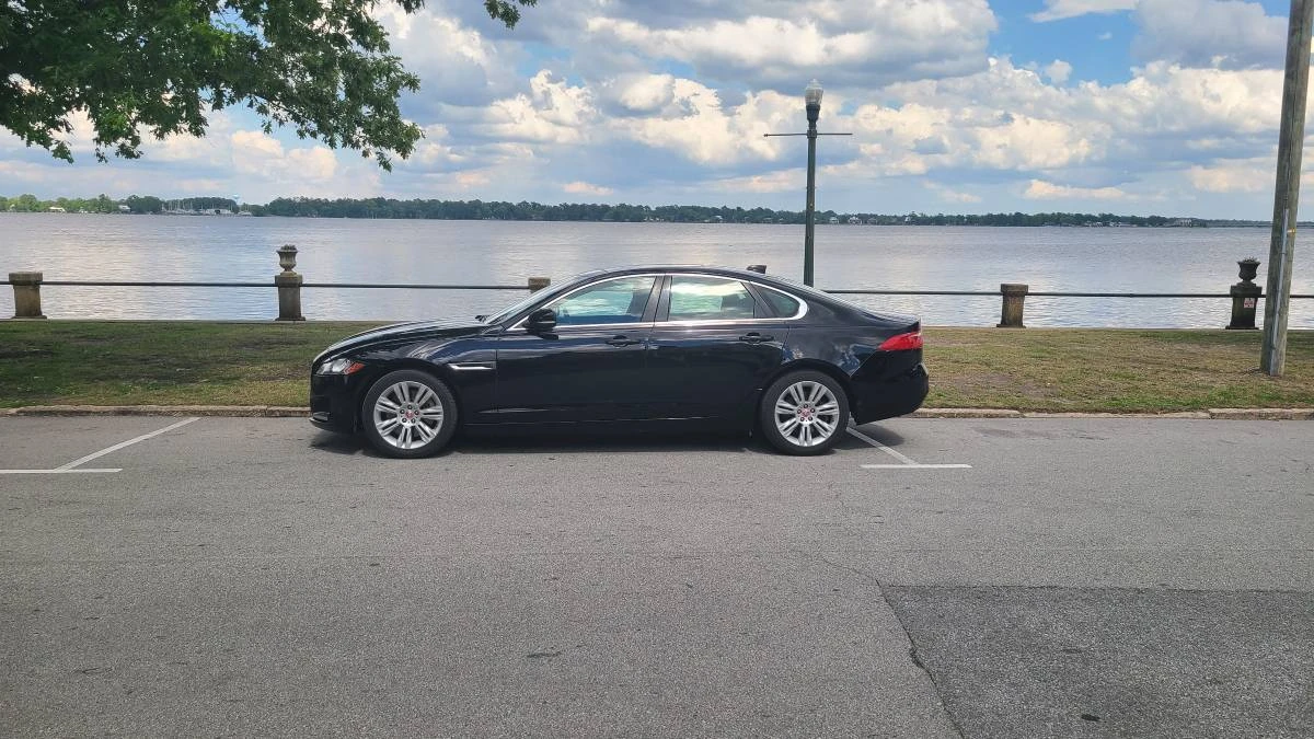 2017 Jaguar XF - Image 3 of 20