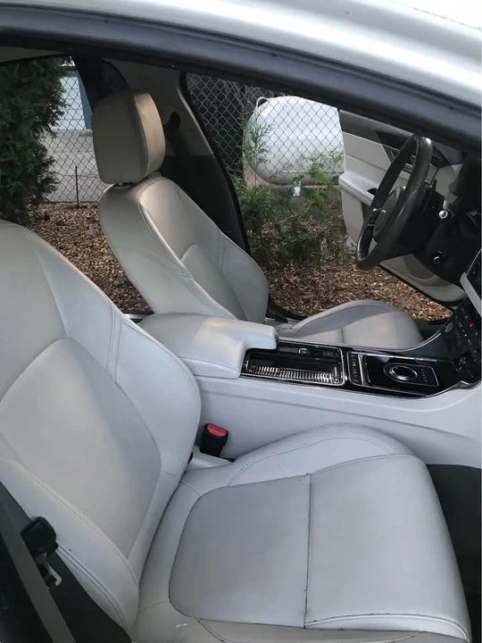 2017 Jaguar X260 XF - Image 5 of 11