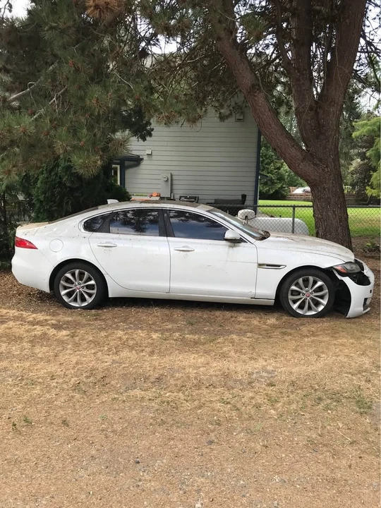 2017 Jaguar X260 XF - Image 3 of 11