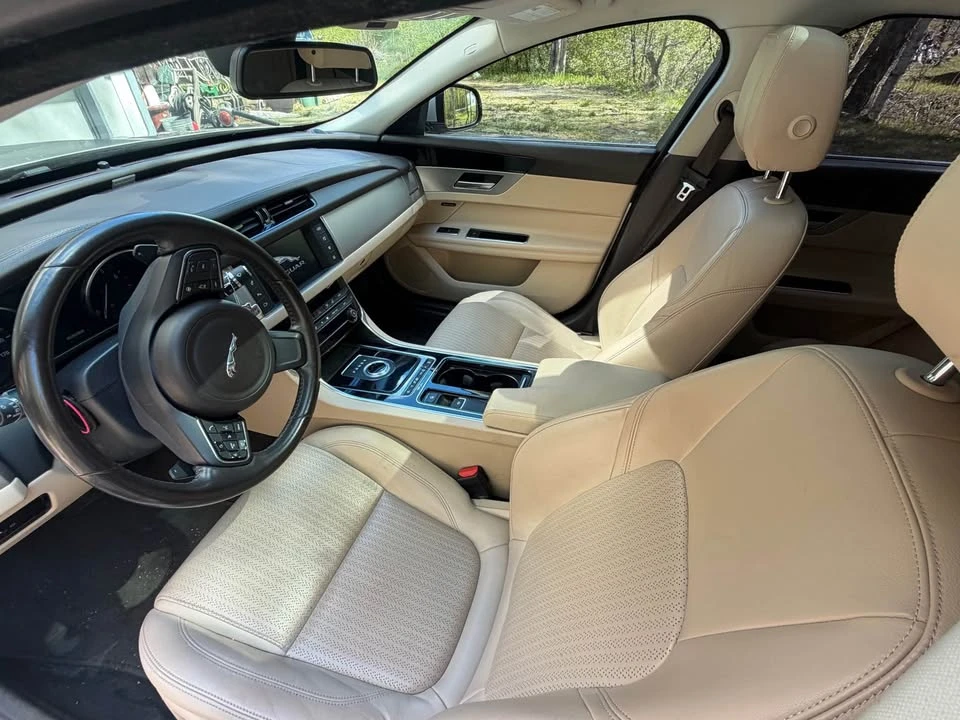2017 Jaguar X260 XF - Image 5 of 7