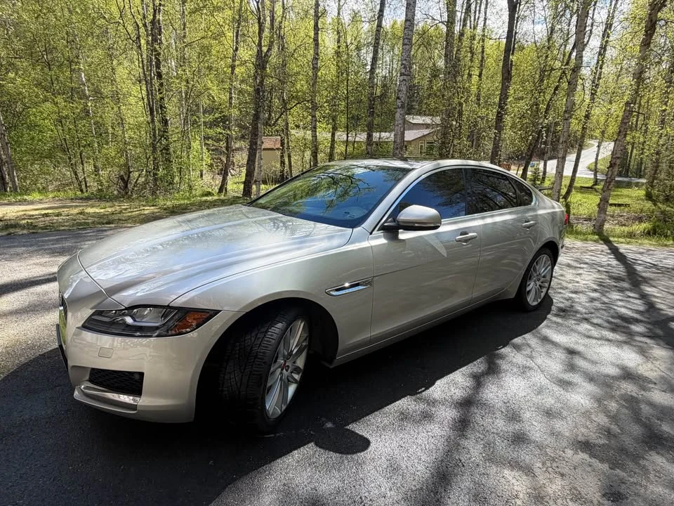 2017 Jaguar X260 XF - Image 2 of 7