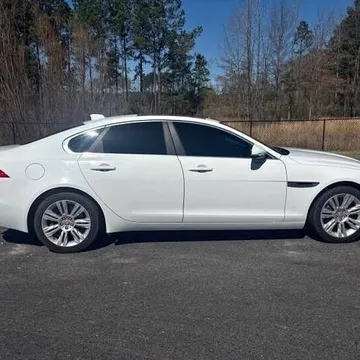 2017 Jaguar XF