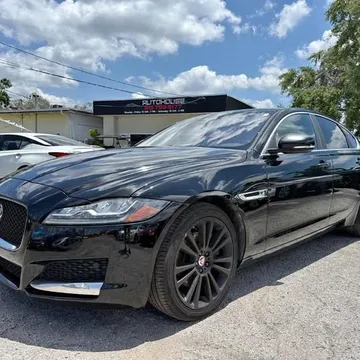 2017 Jaguar XF 20d Prestige
