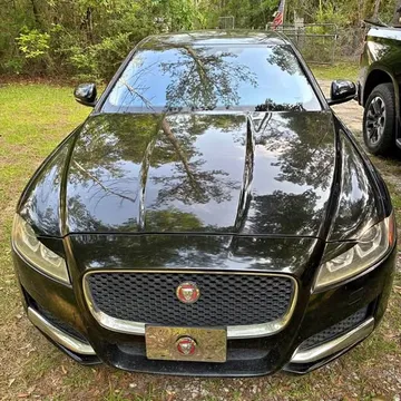 2017 Jaguar XF