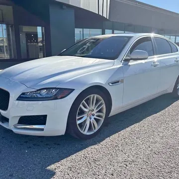 2017 Jaguar XF