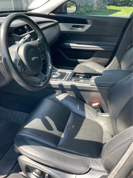 2017 Jaguar X260 XF - Image 7 of 9